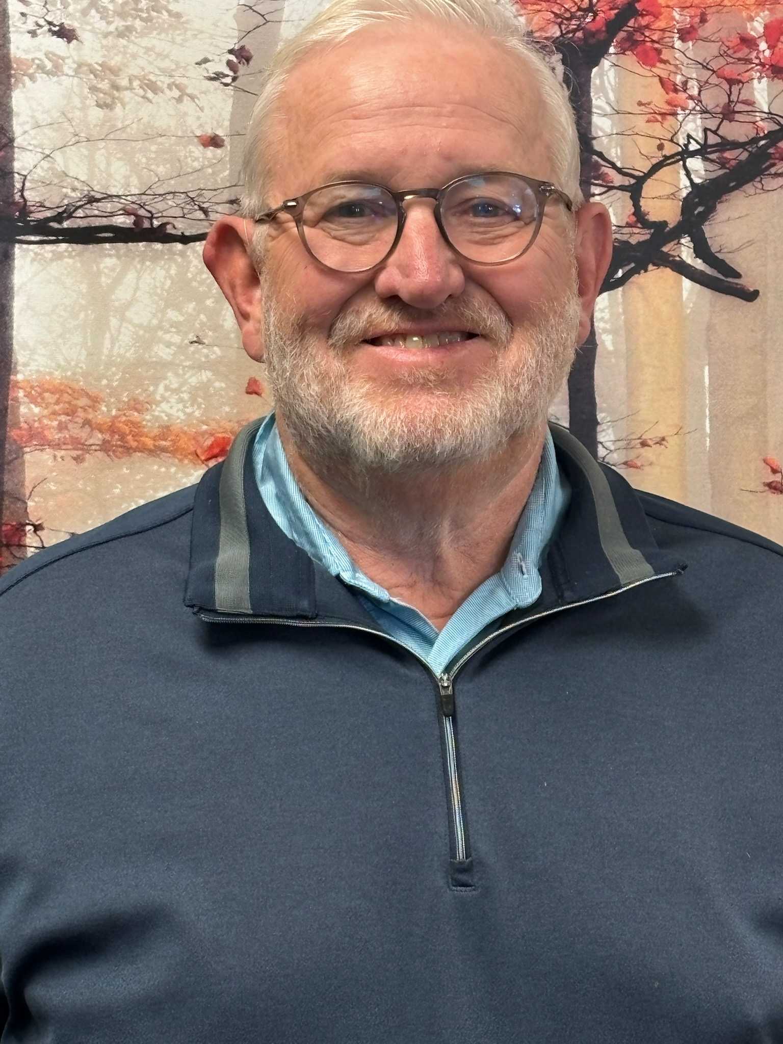 Photo of Jon Y